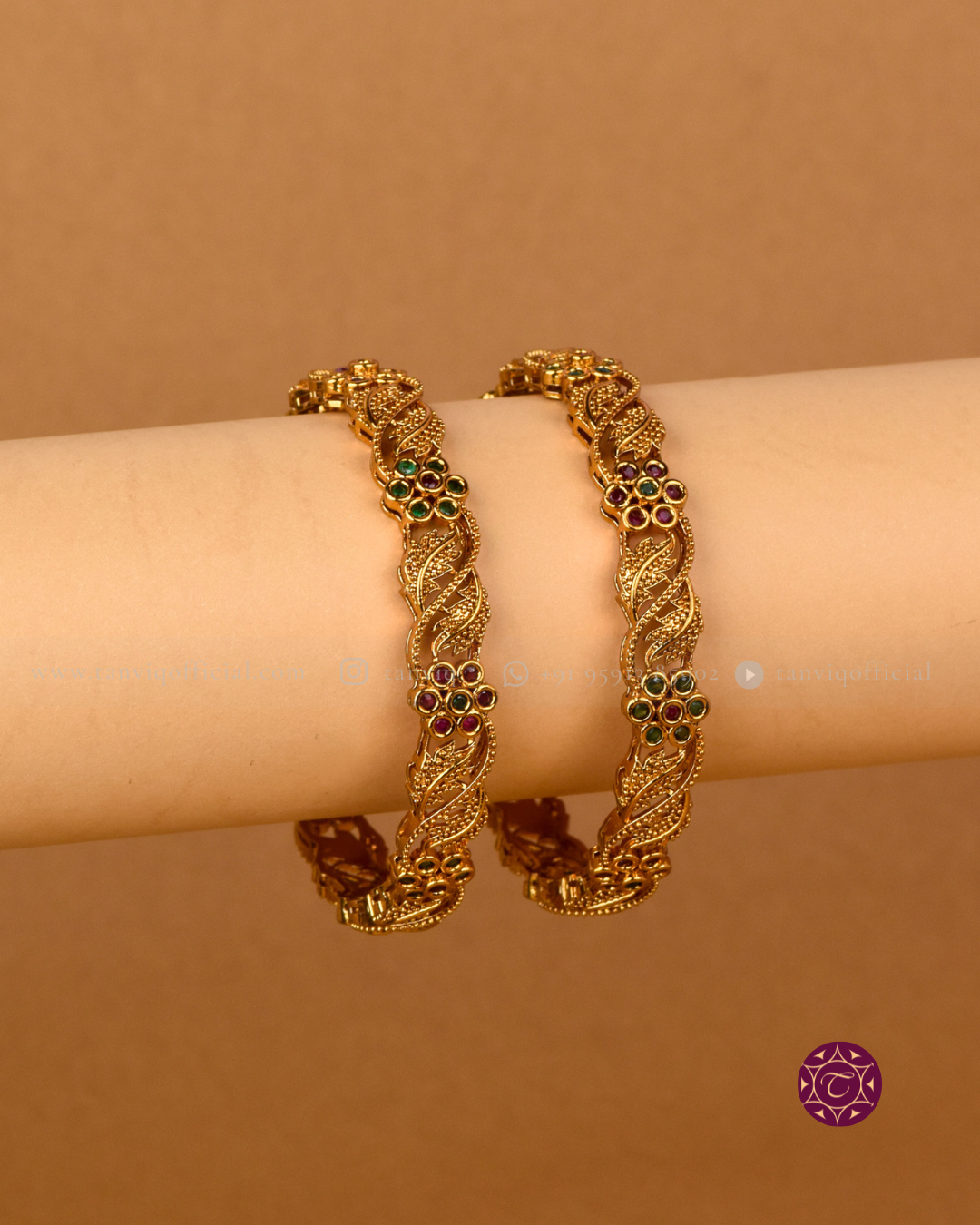 Vaidehi Vine Kemp Bangle