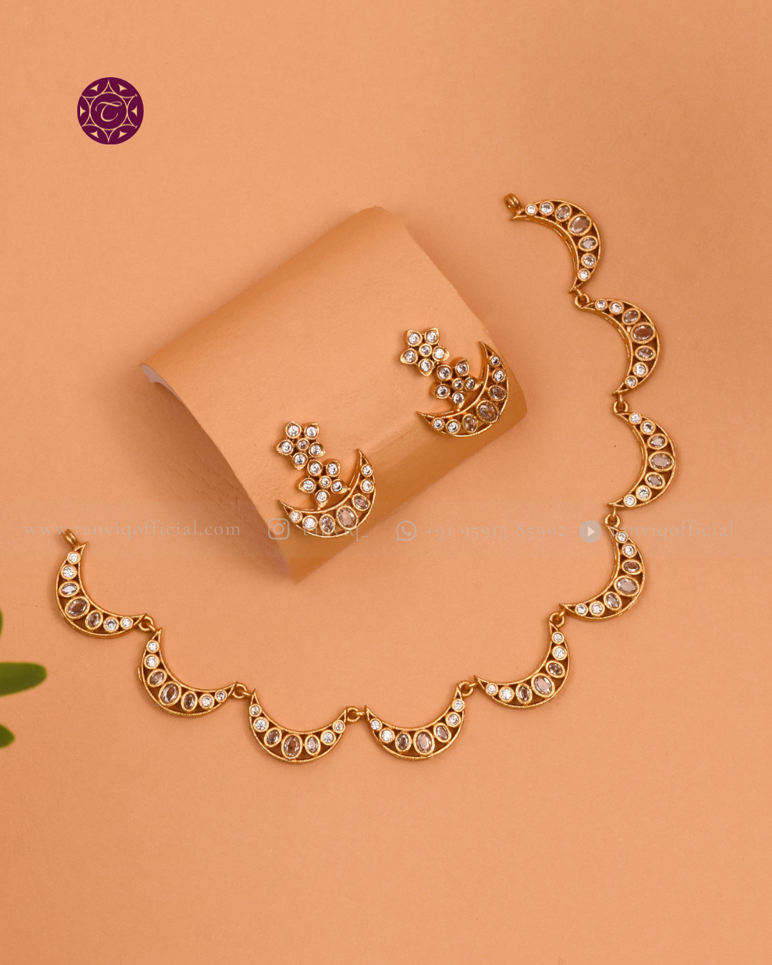 Sundari Crescent Moon Necklace